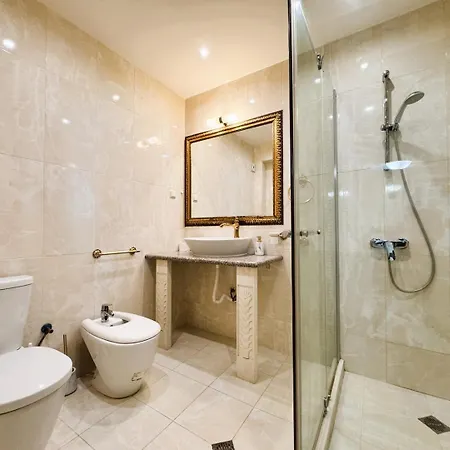 Apartament Elegant 1br With Sea Panorama - Argisht Palace